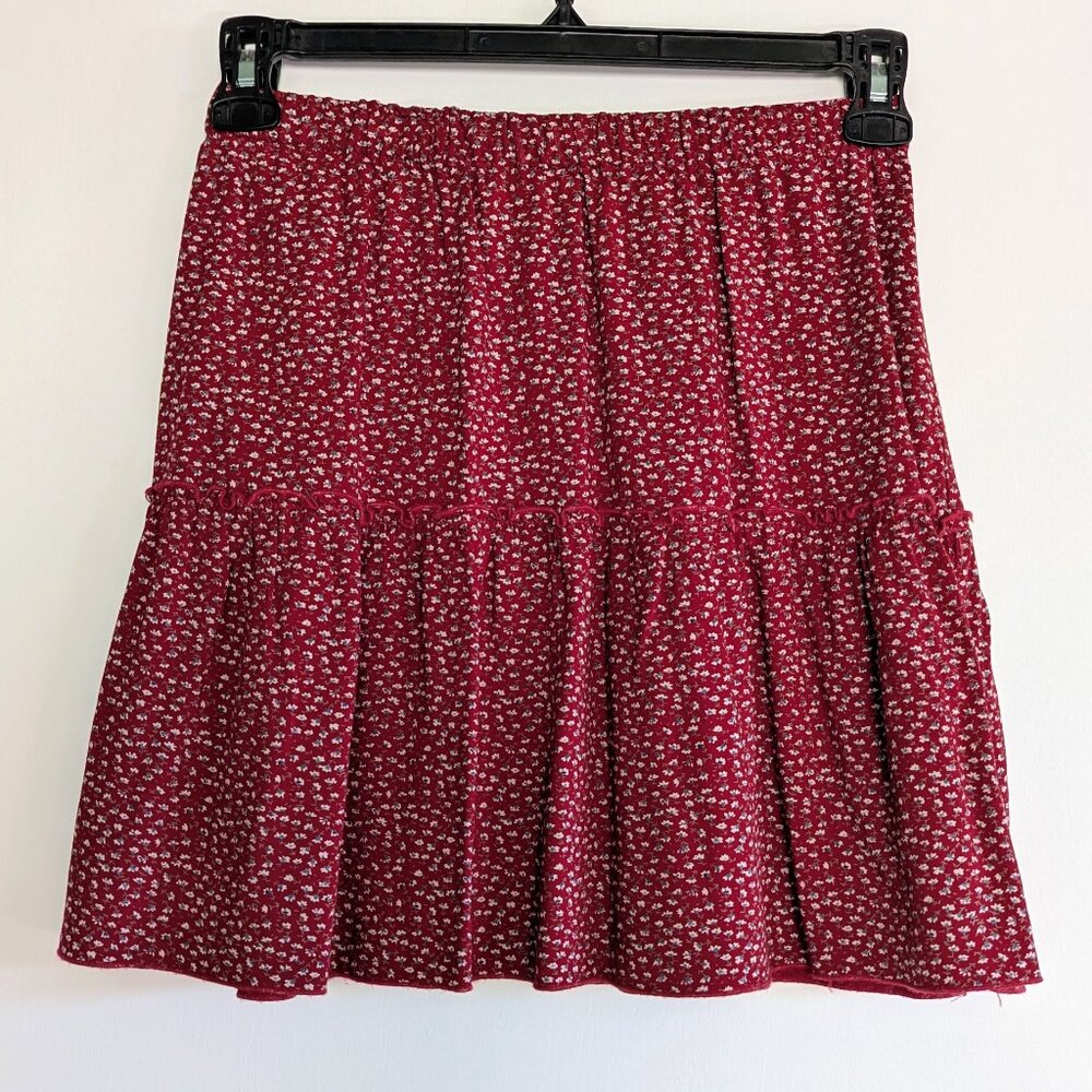 Brandy Melville Mini ruffled skirt Dark Red floral print